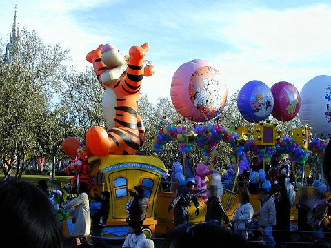 パーティーエクスプレスの巨大ティガー 東京ディズニーランド ディズニーリゾートおでかけ写真集