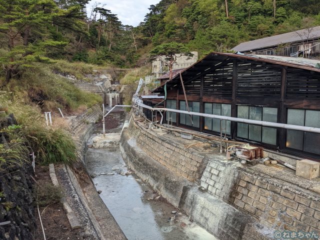 「新燃荘」外観